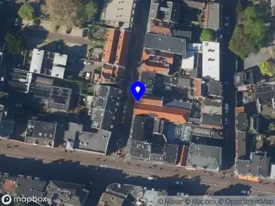 Brandweer met gepaste spoed naar de Keizerstraat in Utrecht vanwege wateroverlast