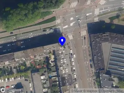 112 melding Ambulance met grote spoed naar de Bergweg in Rotterdam