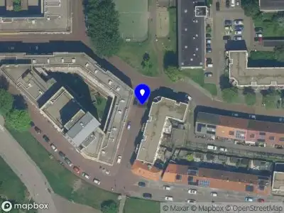 Ambulance met gepaste spoed naar de Adrianastraat in IJmuiden