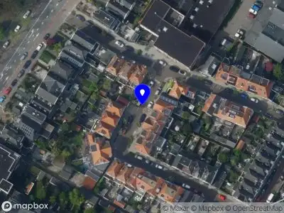 Ambulance met gepaste spoed naar de Roemer Visscherstraat in Alkmaar