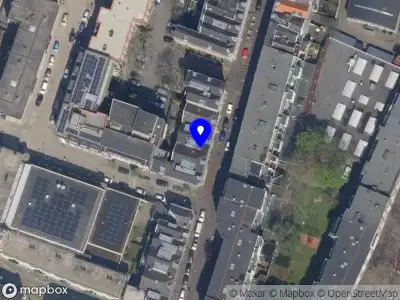 Ambulance met gepaste spoed naar de Zwaanshals in Rotterdam