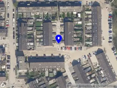 Ambulance met gepaste spoed naar de Weverpad in Schiedam
