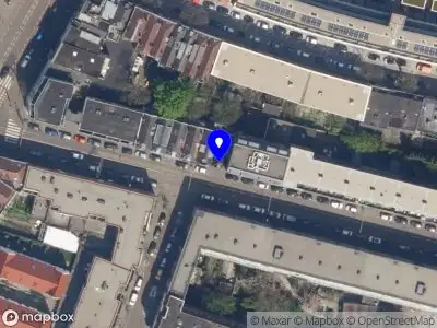 Ambulance met grote spoed naar de Zaagmolenstraat in Rotterdam