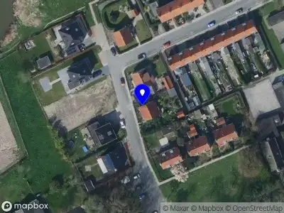 Ambulance met grote spoed naar de Zweedsestraat in Mookhoek