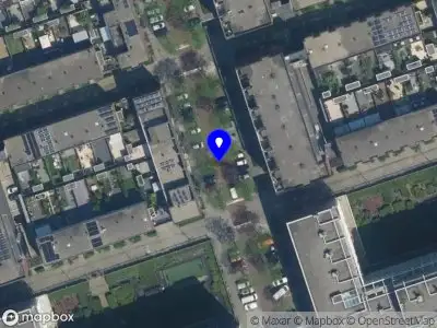 Ambulance met grote spoed naar de J.S. Ruppertstraat in Amsterdam