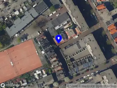 Traumahelikopter met grote spoed naar de Beeklaan in 's-Gravenhage