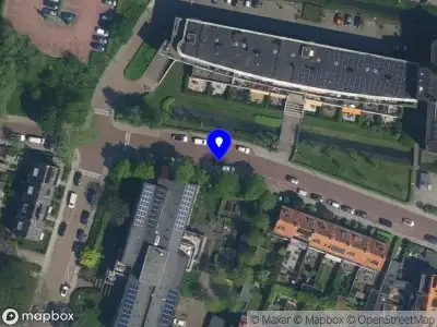 Ambulance met grote spoed naar de Egelantierlaan in Haarlem