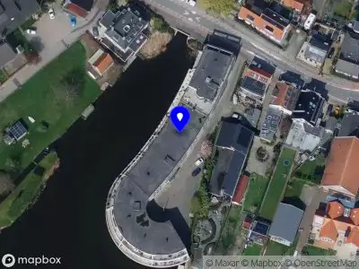 Ambulance met gepaste spoed naar de Resenburgh in Maasdam