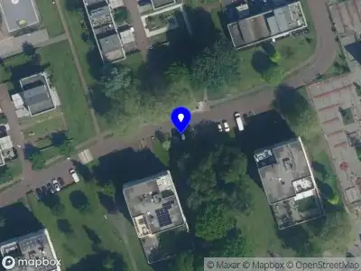 Ambulance met grote spoed naar de Prof. J.H. Gunningstraat in Amsterdam