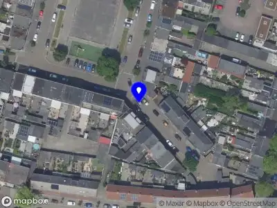 Brandweer met grote spoed naar de Lourdesstraat in Bergen op Zoom vanwege reanimatie