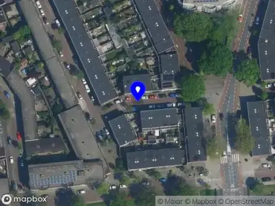 Brandweer met gepaste spoed naar de Feithstraat in Haarlem vanwege wateroverlast
