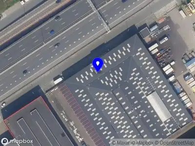 Ambulance met grote spoed naar de Giessenweg in Rotterdam