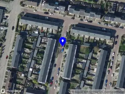 Ambulance met grote spoed naar de Lisstraat in Oud-Beijerland