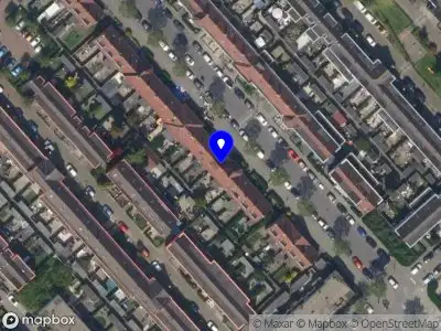 Ambulance met grote spoed naar de Sandelingstraat in Rotterdam