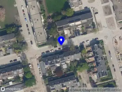 112 melding Ambulance met gepaste spoed naar de Arent van 's-Gravesandestraat in Rotterdam