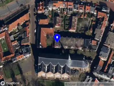 Brandweer met grote spoed naar de Achter de Grote Kerk in Leeuwarden vanwege stankoverlast