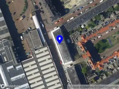 Ambulance met grote spoed naar de Segbroeklaan in 's-Gravenhage vanwege stankoverlast