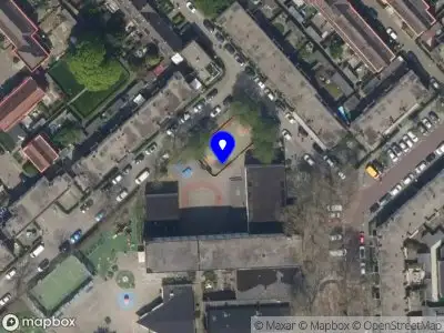 Ambulance met grote spoed naar de Dubbelstraat in Rotterdam