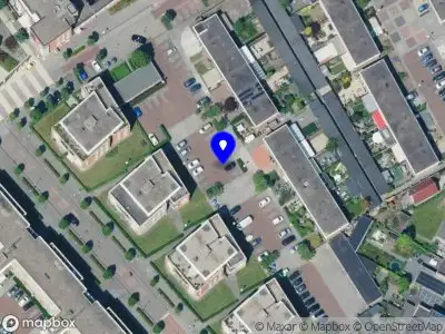 Brandweer met grote spoed naar de Narcissenstraat in Barneveld vanwege reanimatie