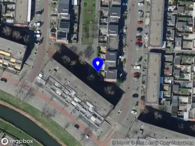 112 melding Ambulance met gepaste spoed naar de Middeldijk in Barendrecht