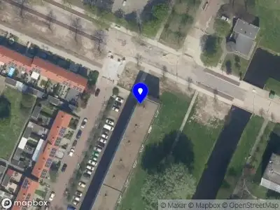 112 melding Ambulance met grote spoed naar de Ruysdaelstraat in Rozenburg