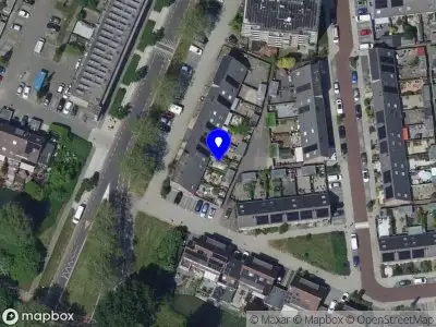 Ambulance met gepaste spoed naar de Mina Krüseman-erf in Dordrecht