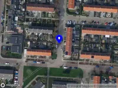 Ambulance met gepaste spoed naar de Berkenlaan in Numansdorp