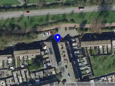 112 melding Brandweer met grote spoed naar de Maanzaaddreef in Spijkenisse vanwege gebouwbrand