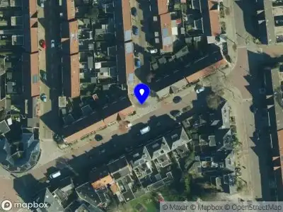 Brandweer met grote spoed naar de Hoogstraat in Enschede vanwege waarnemen gaslucht