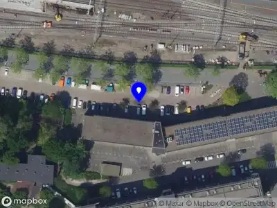 Ambulance met grote spoed naar de Markettenweg in Dordrecht