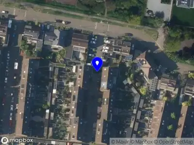 Traumahelikopter met grote spoed naar de Marie Houtmanstraat in Alphen aan den Rijn