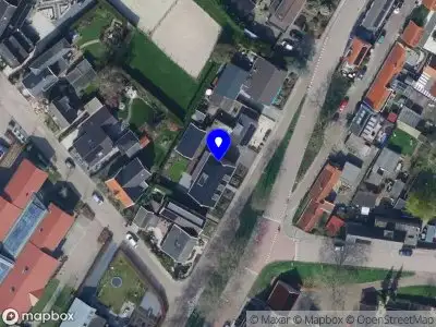 Brandweer met grote spoed naar de Frisostraat in 's-Gravendeel vanwege reanimatie