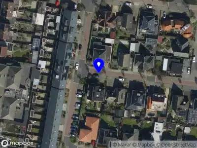 Brandweer met grote spoed naar de Henriette Roland Holststraat in Rijen vanwege gebouwbrand