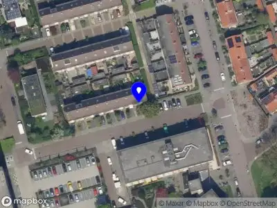 Ambulance met gepaste spoed naar de Meidoornveld in Capelle aan den IJssel