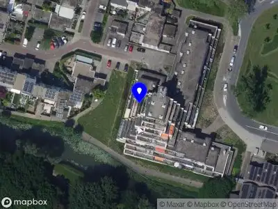 Ambulance met gepaste spoed naar de Essenburg in Dordrecht