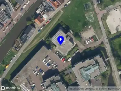 Brandweer met grote spoed naar de Kluiskade in Maasland vanwege personen te water