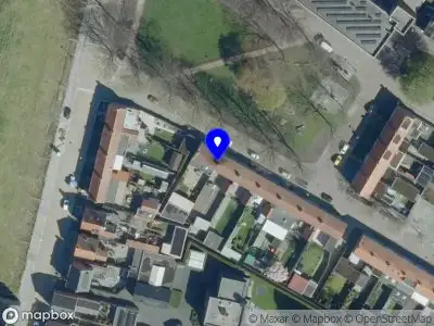 Brandweer met gepaste spoed naar de Prins Bernhardplein in Kaatsheuvel vanwege een buitenbrand