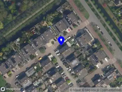 Brandweer met grote spoed naar de Nico de Rooystraat in Rotterdam vanwege voertuigbrand