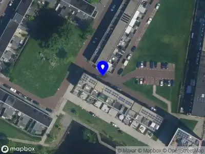 Ambulance met grote spoed naar de Dudok de Withof in Amsterdam