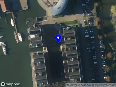 Ambulance met grote spoed naar de Zuiderplantsoen in Hoorn