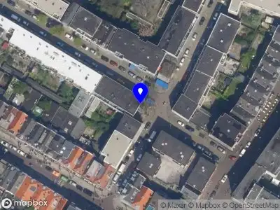 112 melding Ambulance met grote spoed naar de Noordmolendwarsstraat in Rotterdam