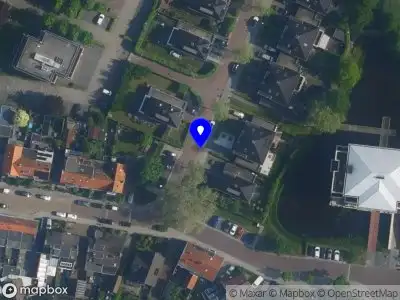 Ambulance met grote spoed naar de Marellaan in Hillegom