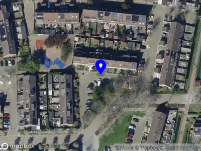 Ambulance met gepaste spoed naar de Distel in Hoogvliet Rotterdam