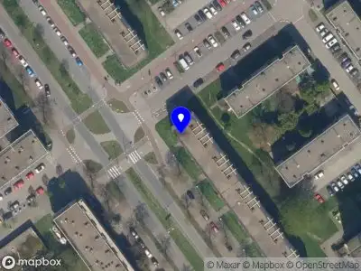 Ambulance met grote spoed naar de Nieuwe Damlaan in Schiedam