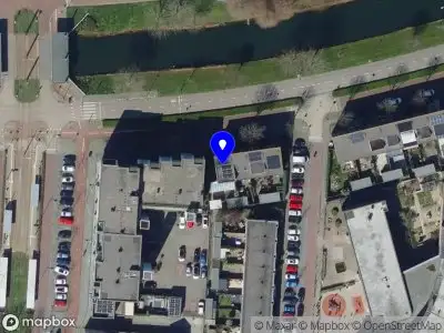 Ambulance met gepaste spoed naar de Lijsterbeswede in Barendrecht