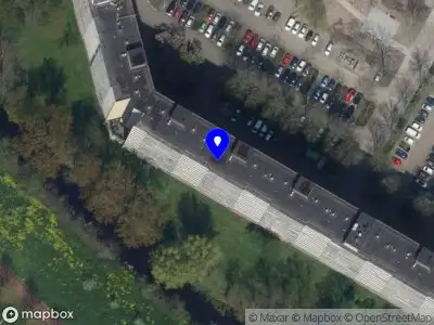 Ambulance met gepaste spoed naar de Valeriusrondeel in Capelle aan den IJssel