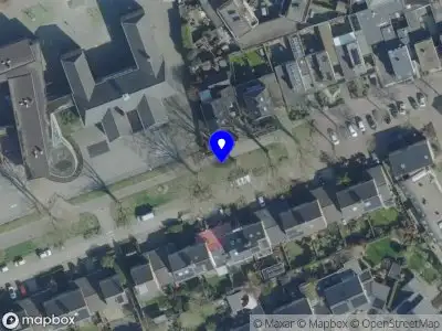Brandweer met grote spoed naar de 't Vijfeiken in Heesch vanwege voertuigbrand