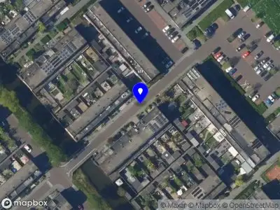 Ambulance met gepaste spoed naar de Voetbalstraat in 's-Gravenhage