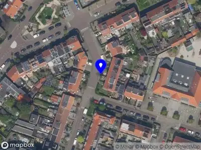 Ambulance met gepaste spoed naar de Asterstraat in Vlaardingen