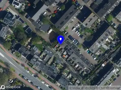 Ambulance met grote spoed naar de Johan Frisostraat in Lisse